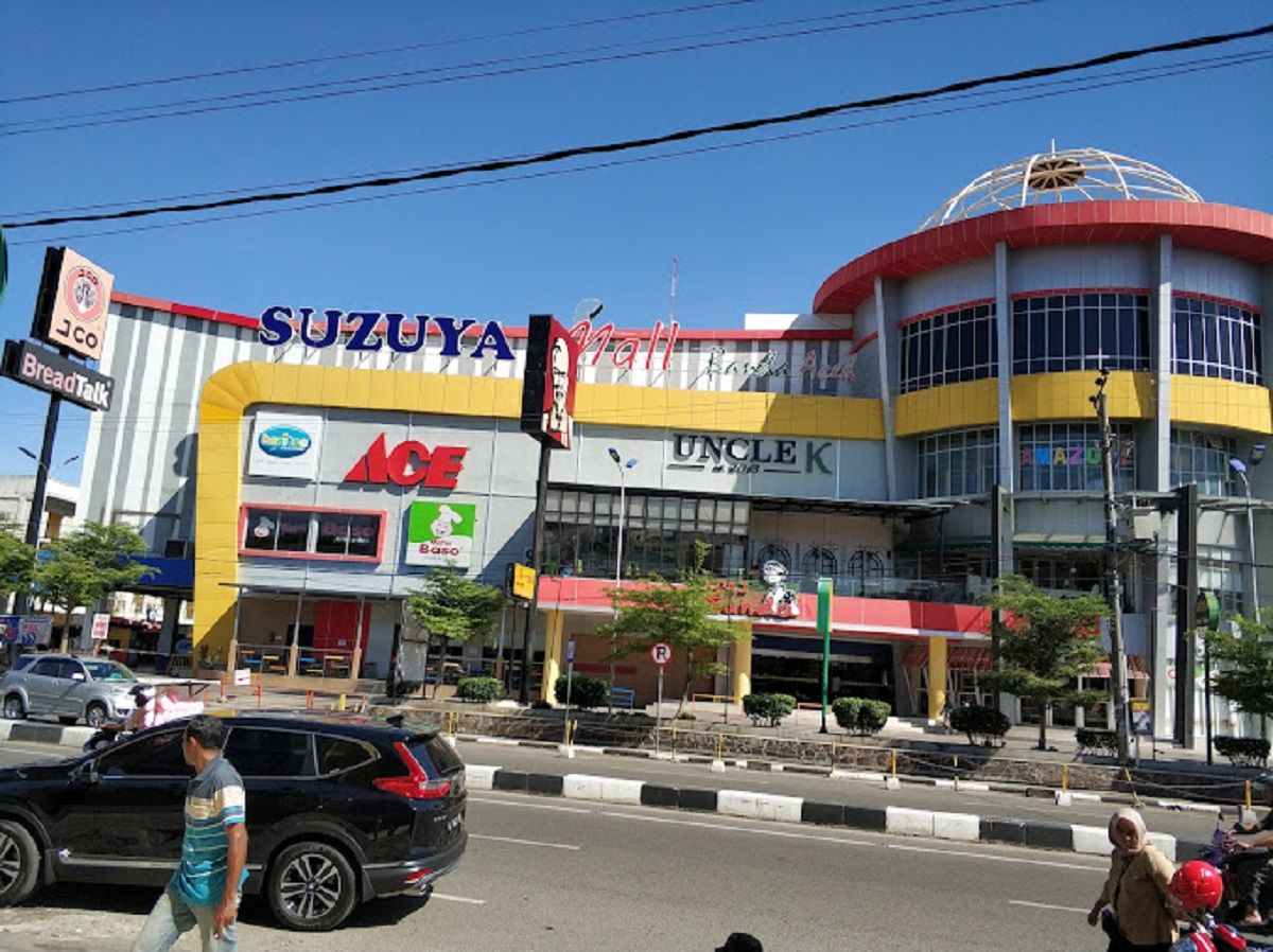 Rizquna: Jantung Belanja Cilacap yang Tak Pernah Padam